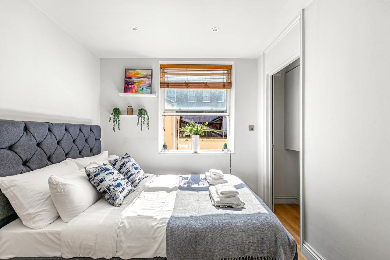 Charming Studio Flat Close To Holborn Station ลอนดอน ภายนอก รูปภาพ
