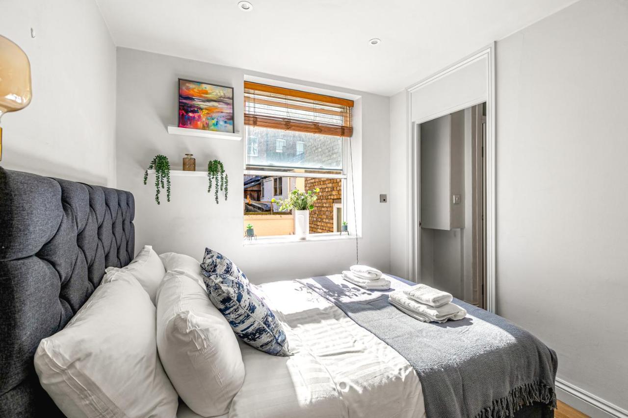 Charming Studio Flat Close To Holborn Station ลอนดอน ภายนอก รูปภาพ